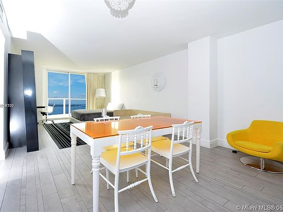4th image of 1100 West Ave #1126