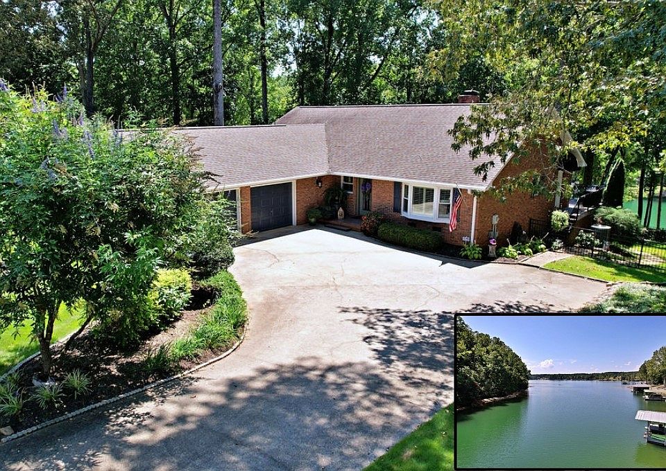1st image of 11001 Lake Ridge Ln
