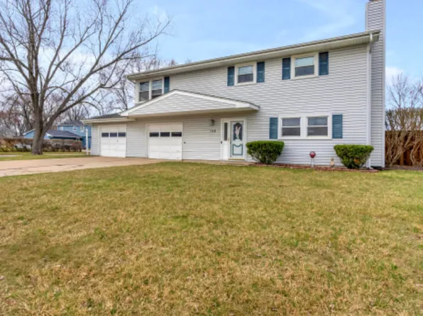 7216 Pierce St, Merrillville, IN 46410