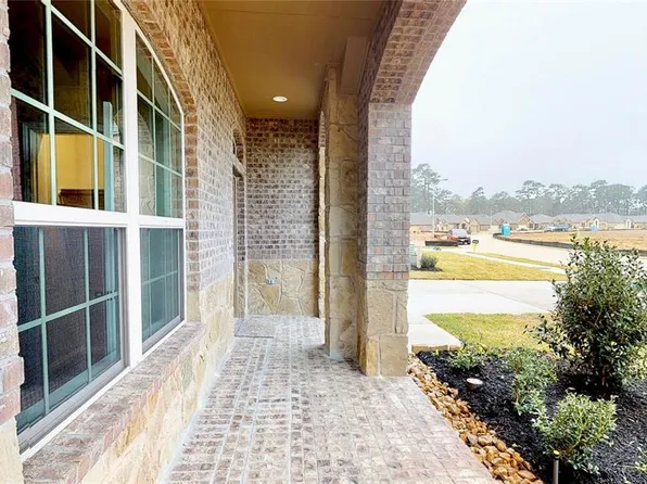 8810 Vasco Da Gama Trce, Houston, TX 77044