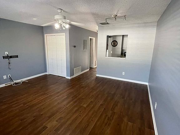 3rd image of 123 Brandywine Dr Unit 123