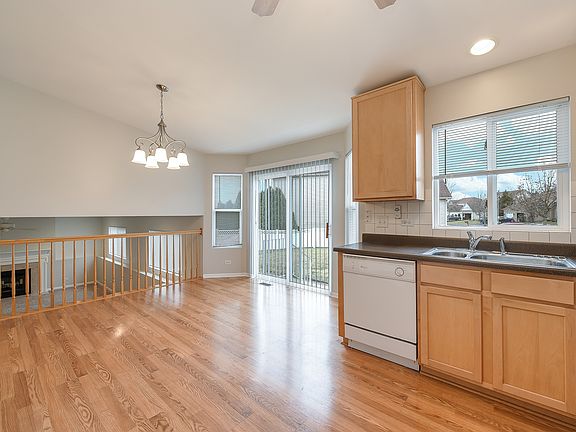 5th image of 12154 S Heritage Meadows Dr