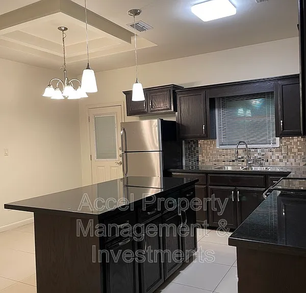 1715 W Smith Dr #2 — Photo 6
