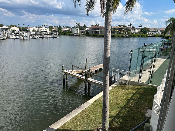 5th image of 8818 Bay Pointe Dr Unit D208