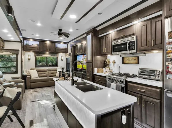 69411 Ramon Rd #605, Cathedral City, CA 92234