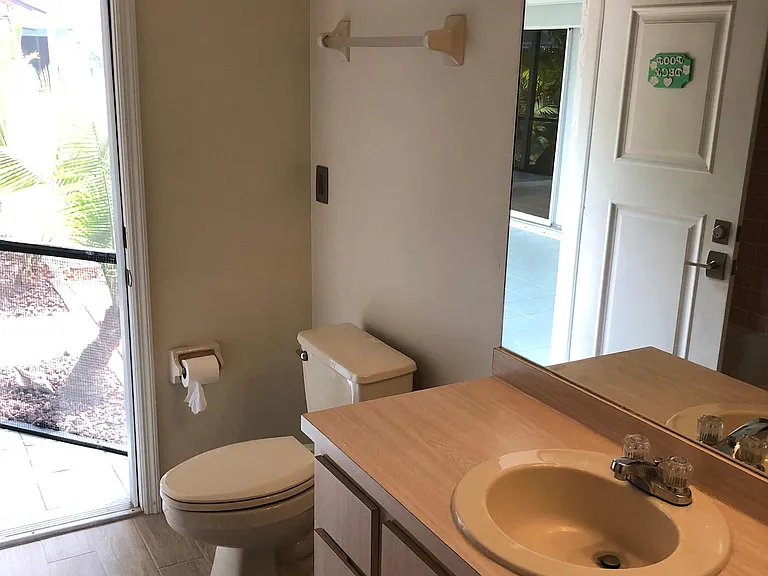 17298 Meadow Lake Cir — Photo 13