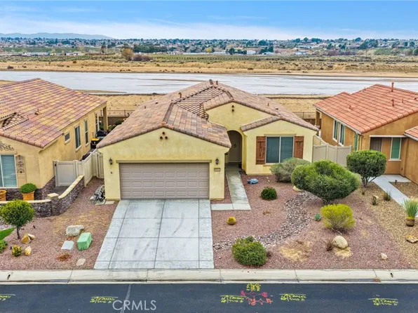 10212 Darby Rd, Apple Valley, CA 92308