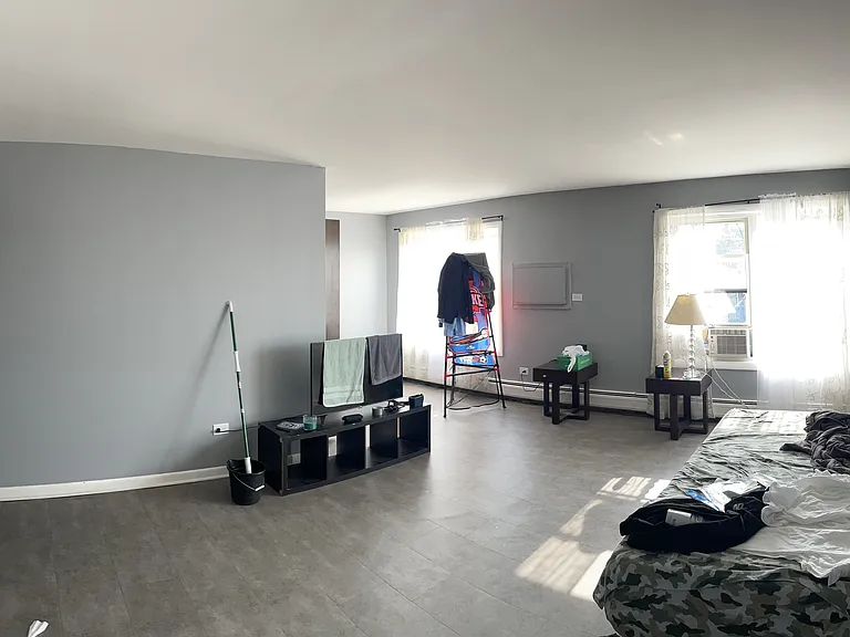 3042 N Central Ave #203 — Photo 5