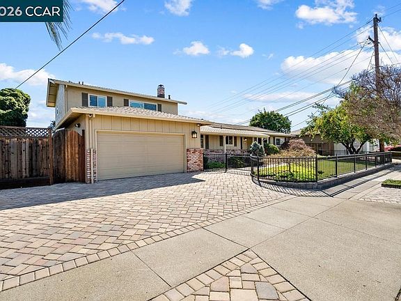 2nd image of 1560 Ayers Rd