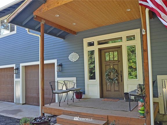 Covered front entry