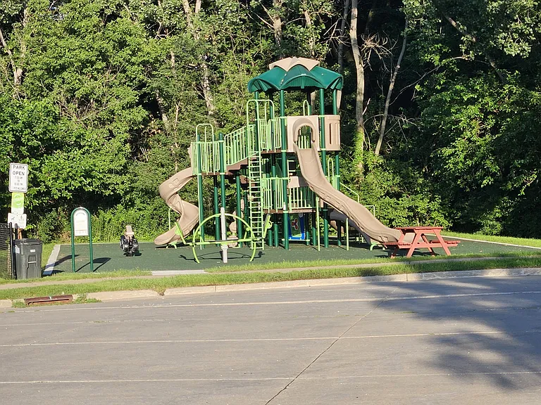 3654 Welu Dr #4 — Photo 11