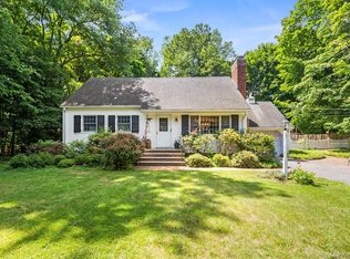 13 Provost Drive, Airmont, NY 10901