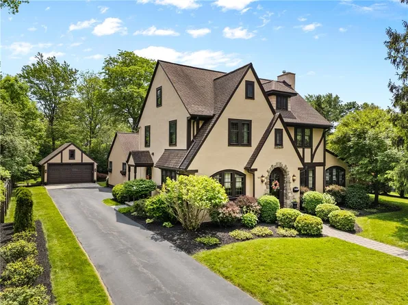 100 Southern Pkwy, Rochester, NY 14618