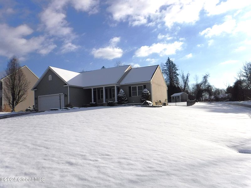2nd image of 38 Sandy Lane