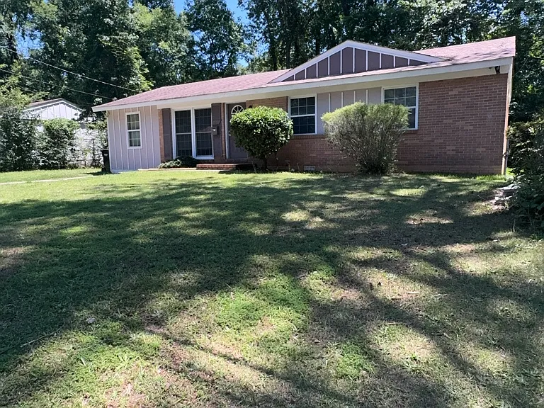 5020 Shirley Ann Dr — Photo 1