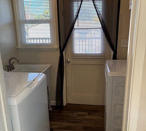 2nd image of 307 E 8th Ave