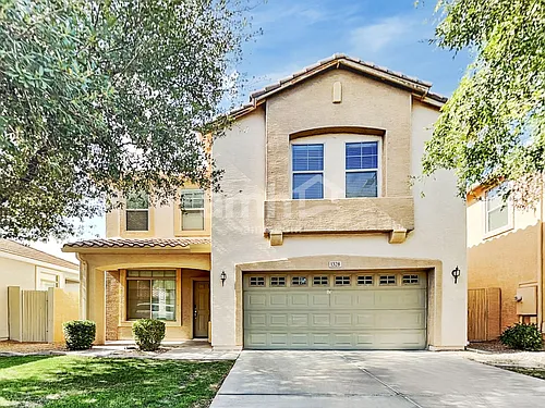 1328 E Weatherby Way Photo 1