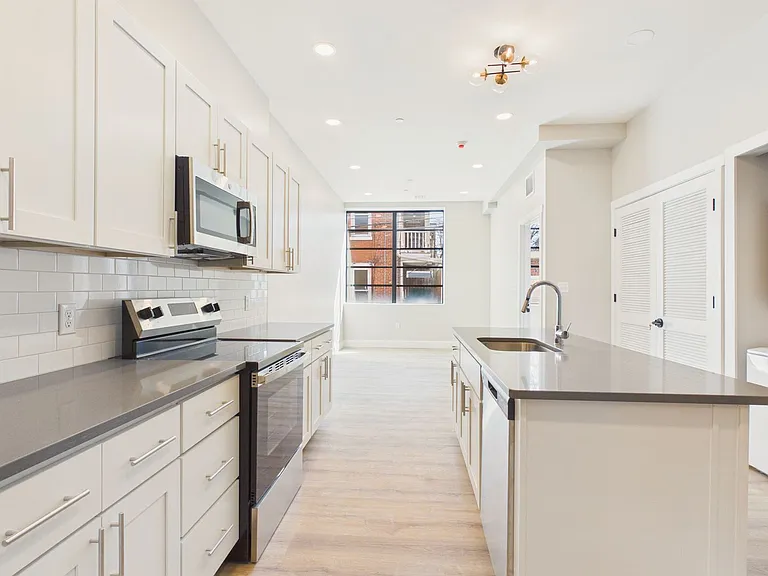 The Lofts at Midtown — Photo 38