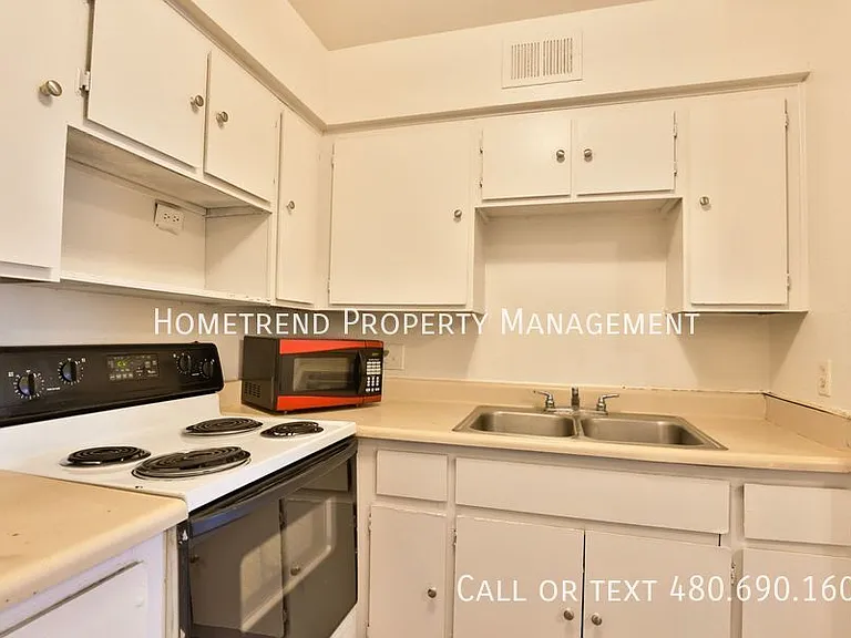 499 E Linda Ave #3 — Photo 7