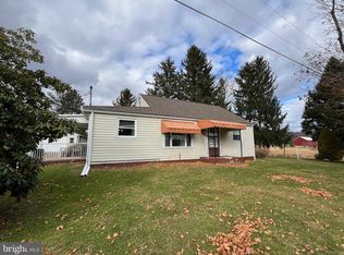 417 Golf Rd, Tamaqua, PA 18252