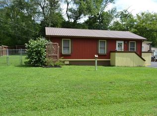 70 Century St, Manchester, TN 37355