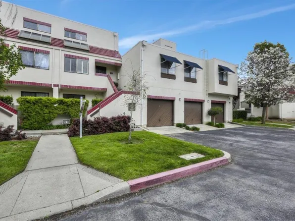 532 Shorebird Cir, Redwood City, CA 94065