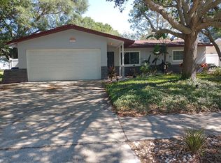 1090 5th Ave NE, Largo, FL 33770