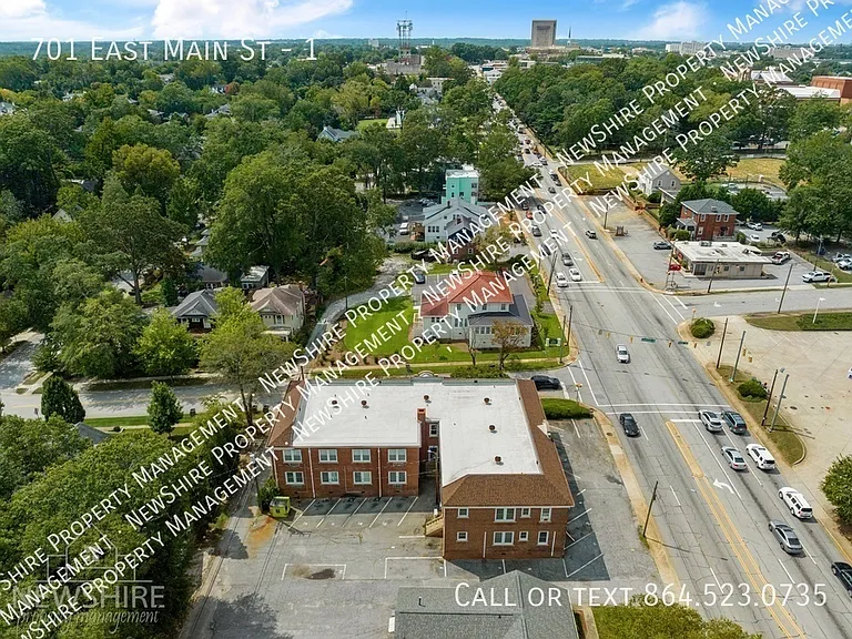 701 E Main St #1 — Photo 3