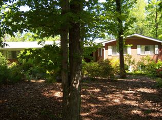 1102 Hobbs Rd, Greensboro, NC 27410