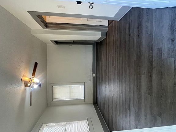 4th image of 507 Breeden Ave #507