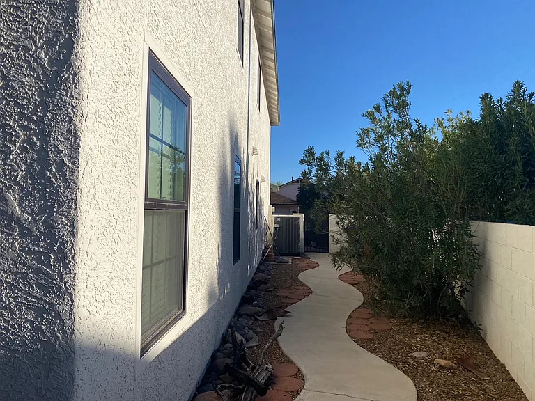 5028 W Hurston Dr — Photo 19