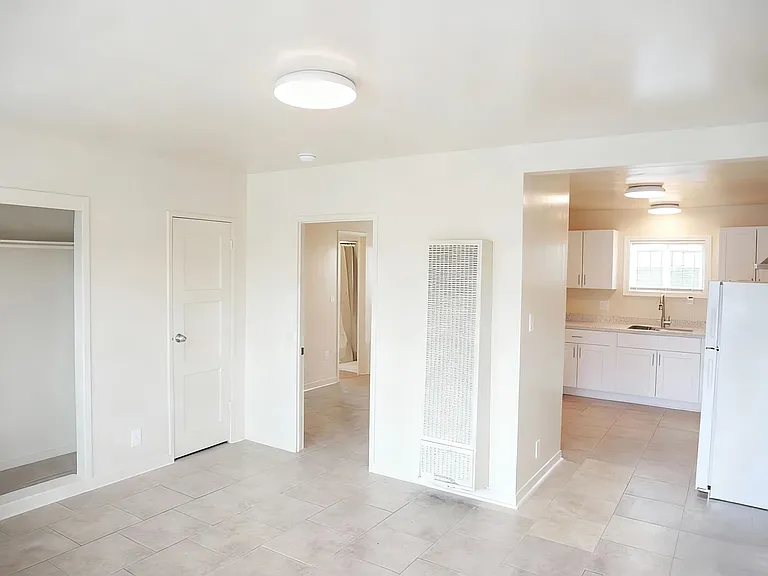 Sanborn Place Apartments — Photo 3