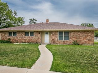 1700 Hillcrest Dr, Canyon, TX 79015