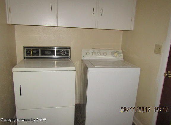 4th image of 718 Montana St