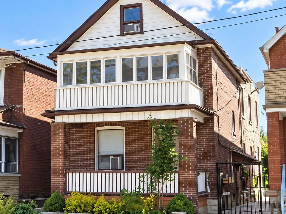 1st image of 1139 Dovercourt Rd
