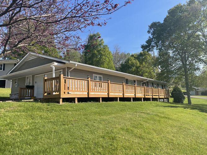1st image of 4912 Druid Hills Ct