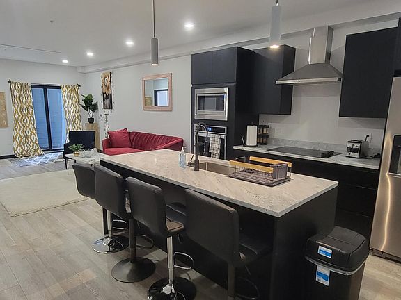 2nd image of 2020 Dreer St #X06