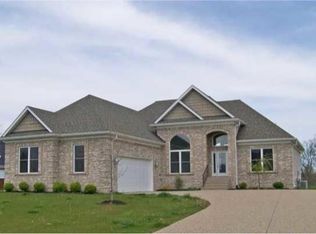 4801 Deer Meadow Ln, La Grange, KY 40031