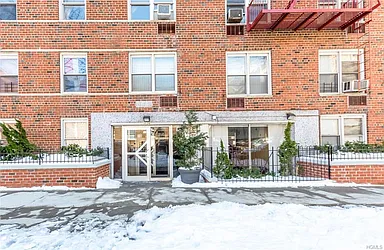 3520 Tryon Avenue #602 image 1 of 2