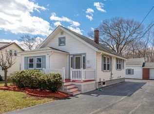4 Alpena Ave, Woburn, MA 01801