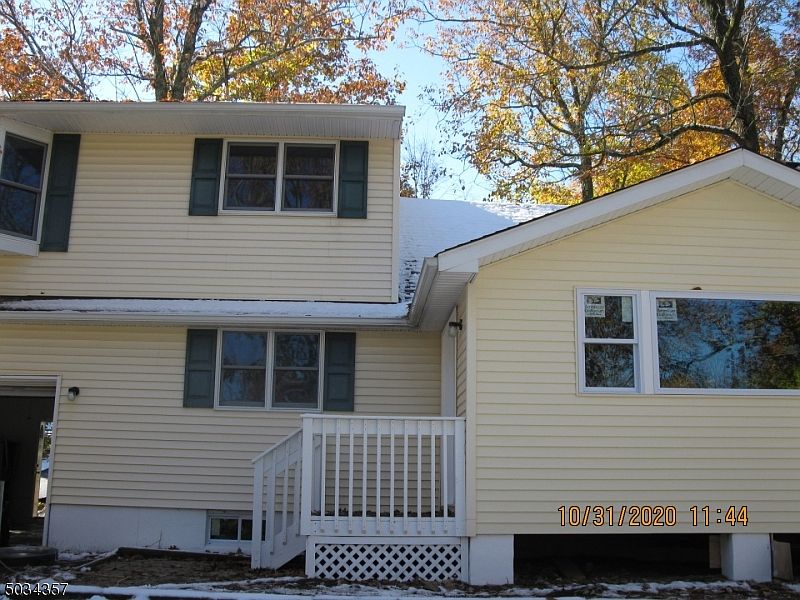 1st image of 524 Upper Highland Dr