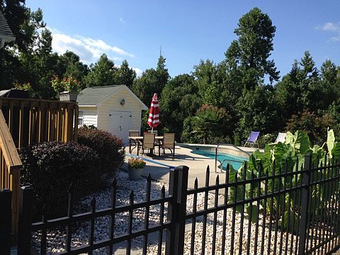 Pool and pool house