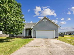 118 Gait Ct, Raeford, NC 28376