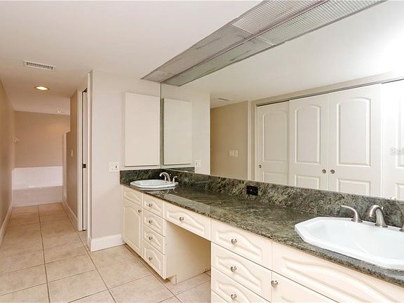 3rd image of 14633 Village Glen Cir