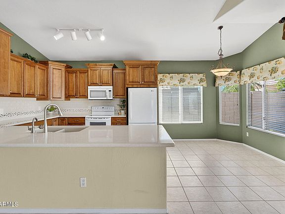 2nd image of 6208 E RIVERDALE Street