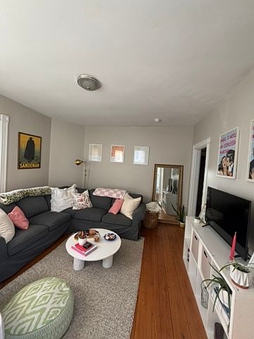 1st image of 95 Auckland St #3