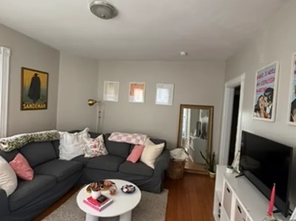 95 Auckland St #3, Dorchester, MA 02125