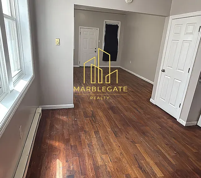 57 E Runyon St #11 — Photo 13
