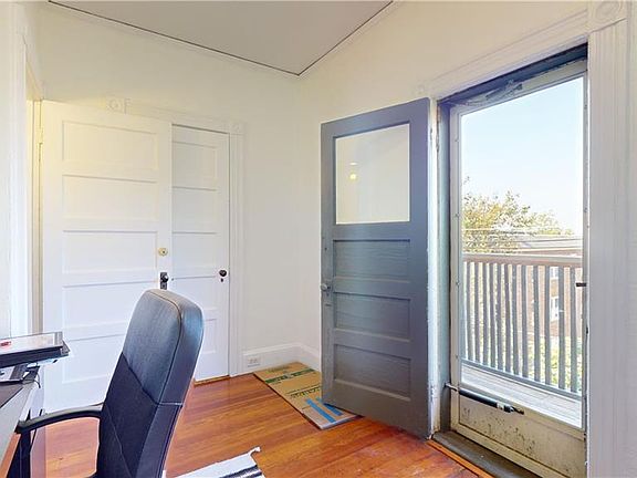 2nd image of 159 Camp St Floor 2