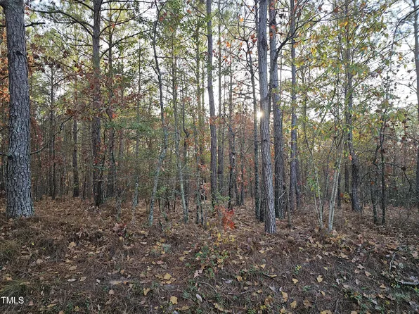 323 Bumpy Ln #4, Sanford, NC 27332